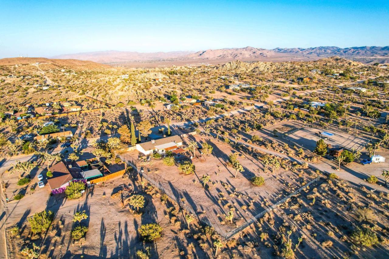 Dez-Art Retreat Vila Yucca Valley Exterior foto